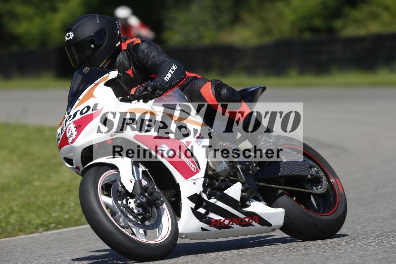 /Archiv-2024/29 12.06.2024 MOTO.CH Track Day ADR/Gruppe gelb/9